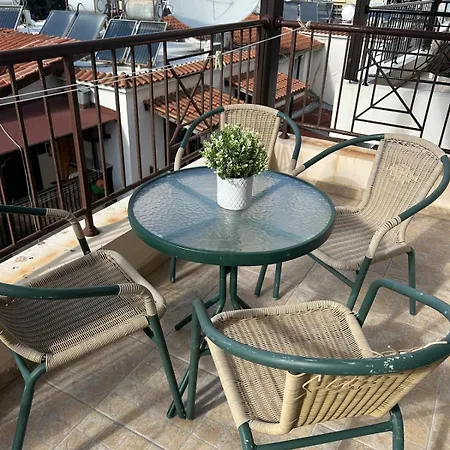 Emerald Sea View Apartament *