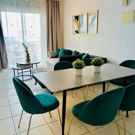 Apartament Emerald Sea View *