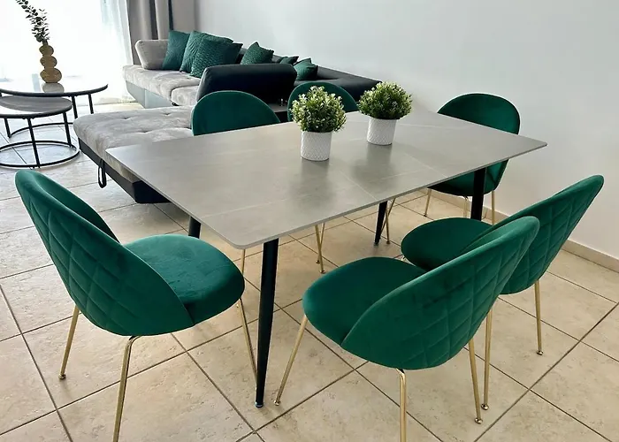 Emerald Sea View * Paphos